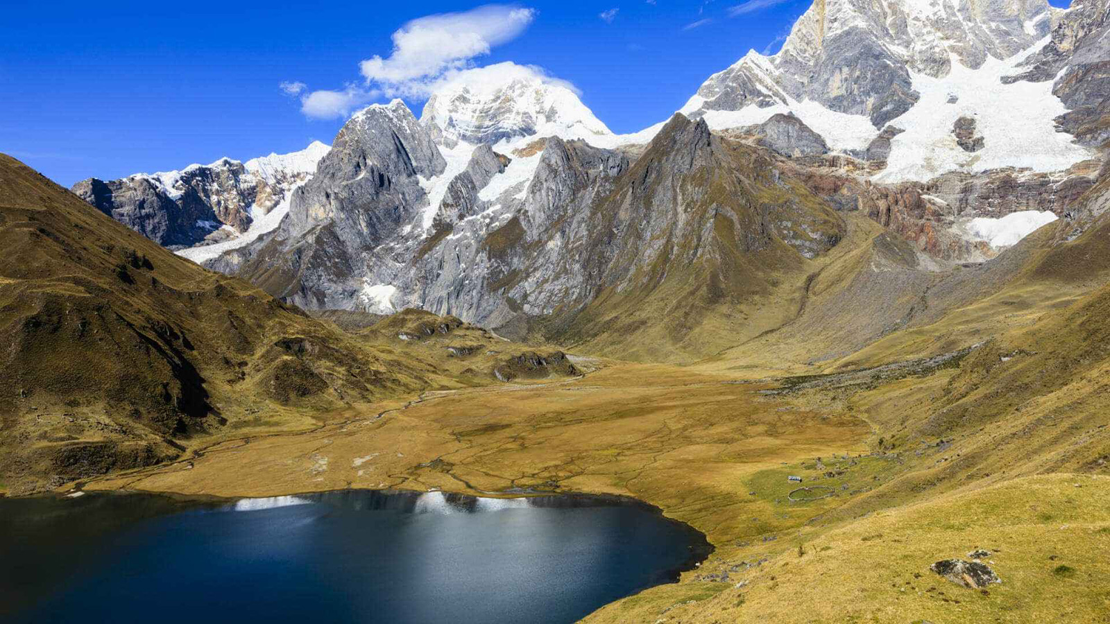 Paisaje de glaciares y ambiente periglacial en Argentina
            